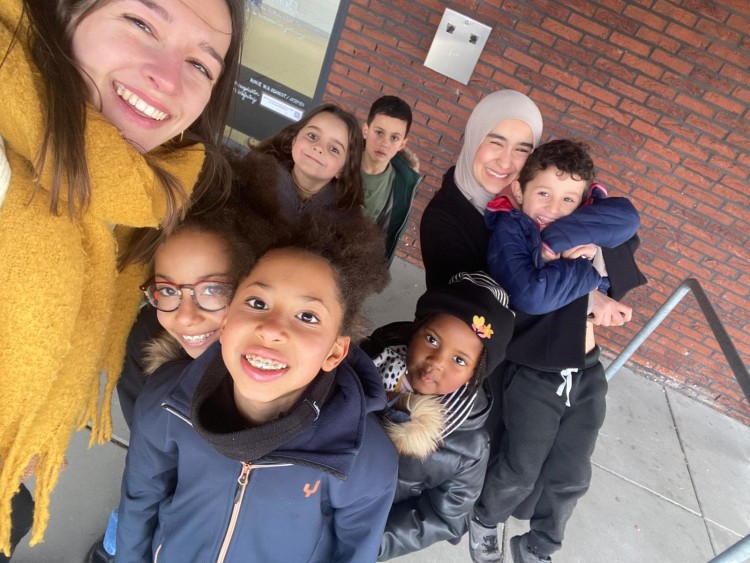 Taalmaatjes: spelenderwijs Nederlands leren